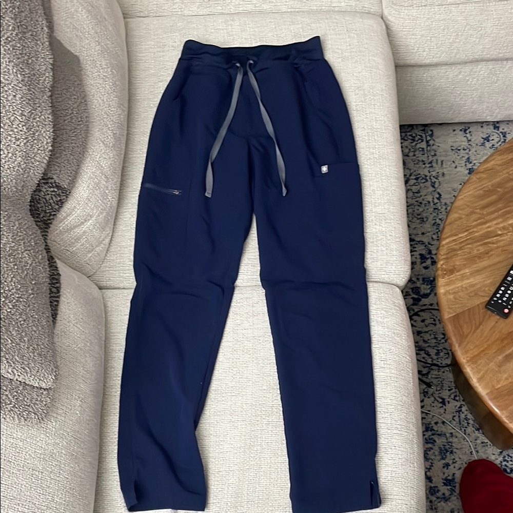 Figs scrub pants